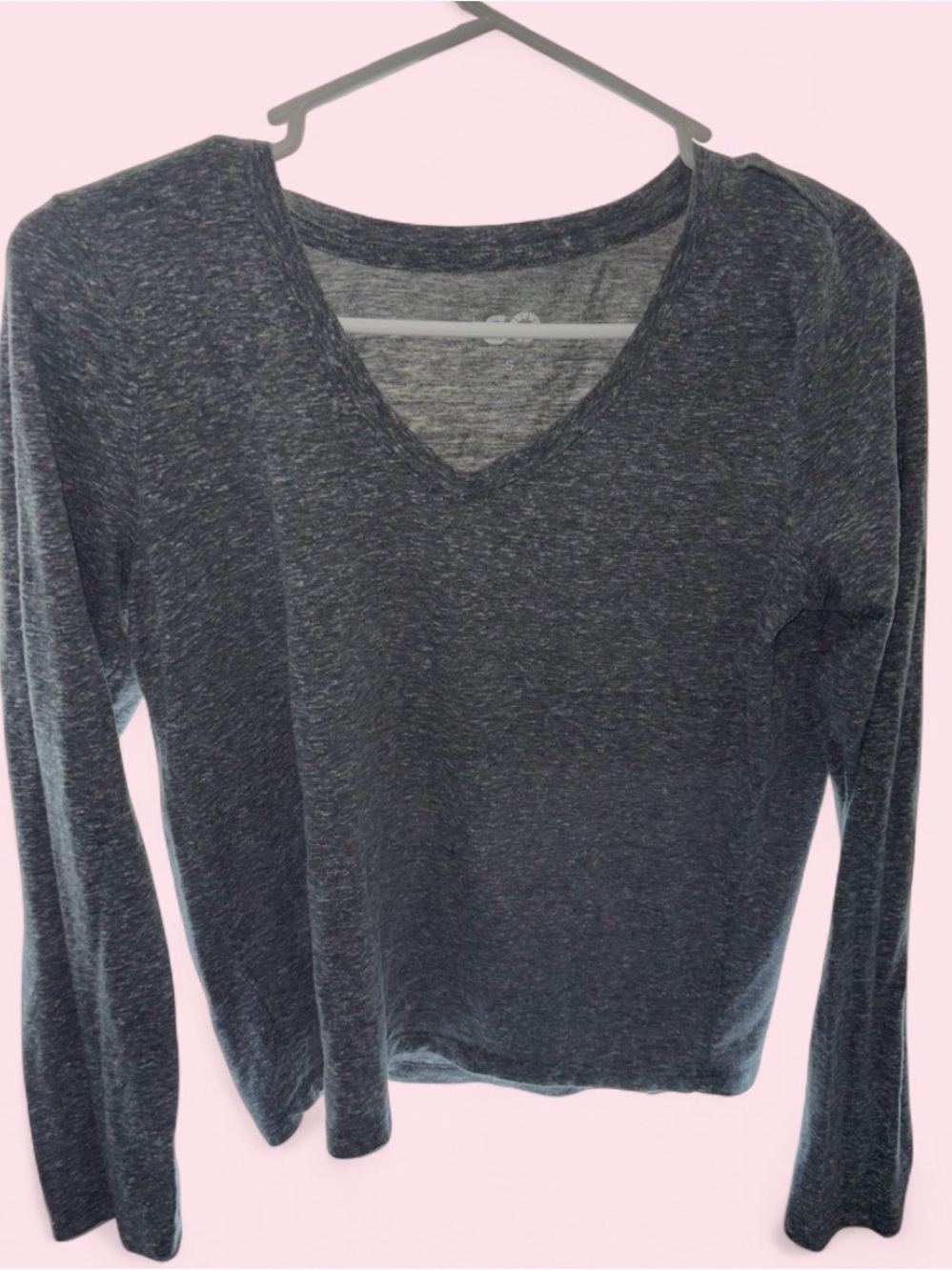 SO Women's Long Sleeve V-Neck Top - Gray Heather size small